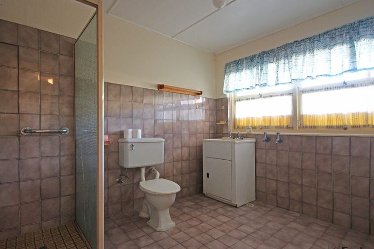 12 Chalmers Road, Strathfield