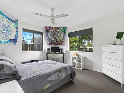 28 Caringa Street, Urangan