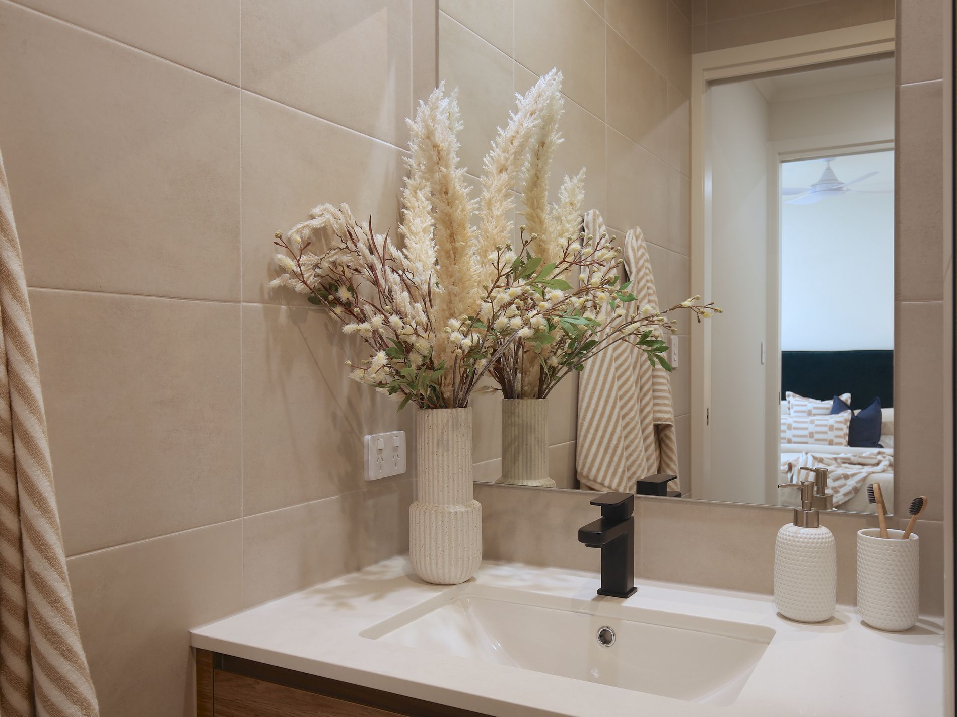 19E Sutton Avenue, Seacombe Gardens