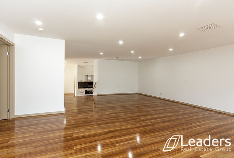 1 / 306 BLACKBURN ROAD, Glen Waverley