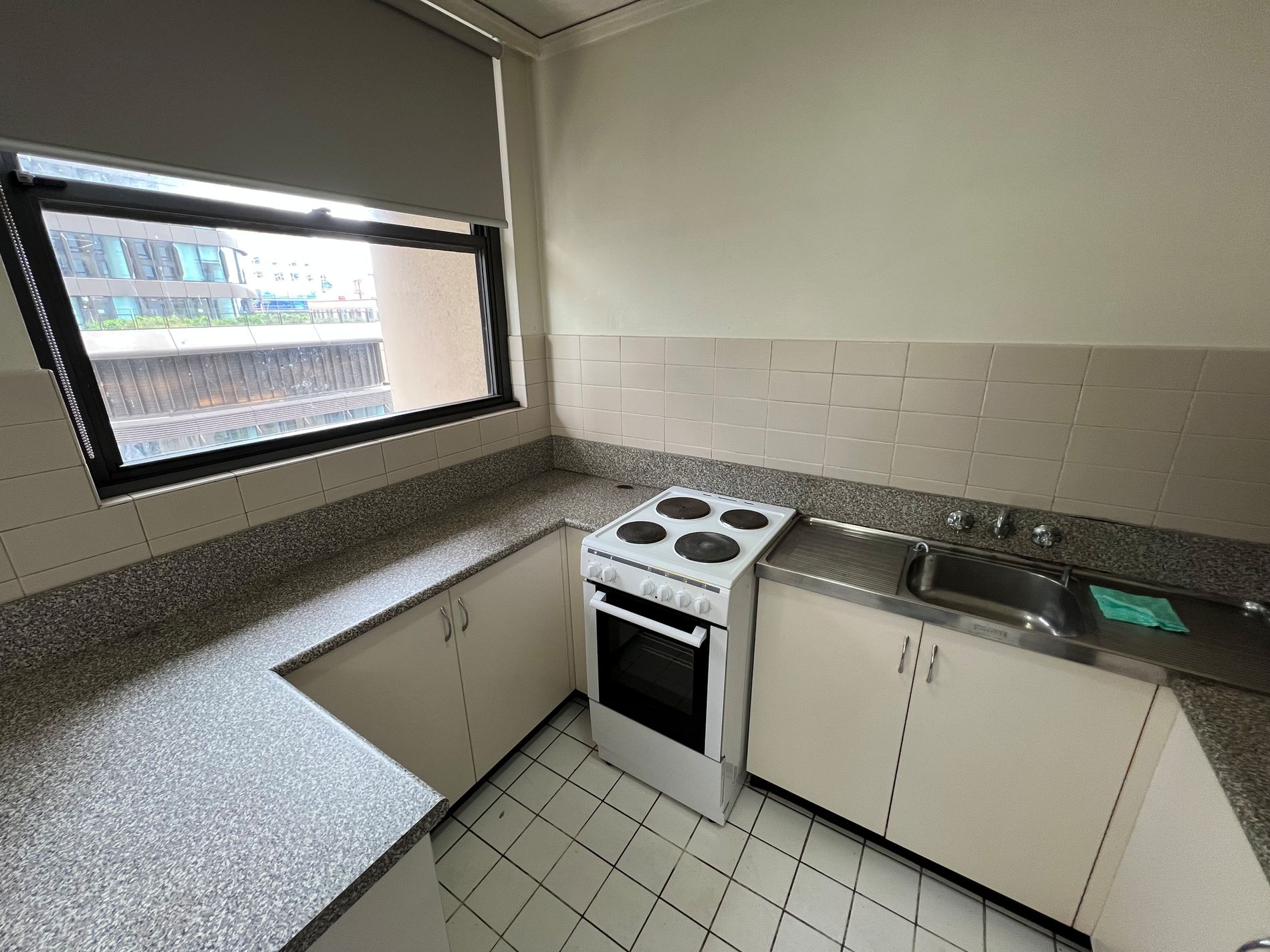 172 / 27 Park Street, Sydney