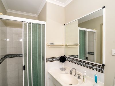 118 Snapper Street, Kawungan