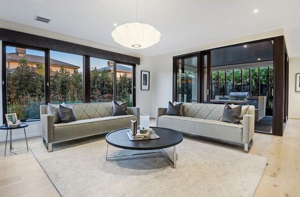 8 Montreal Circuit, Craigieburn