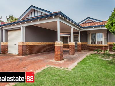 18 Burdett Retreat, Murdoch