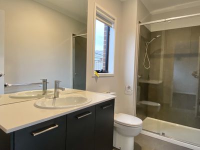 3 Norbiton Way, Wyndham Vale