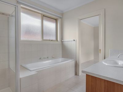 141 Seventh Ave, Altona North