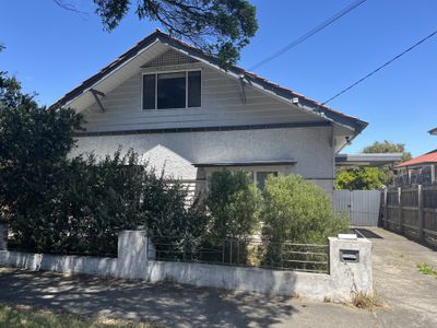 5 Montague Street, Preston