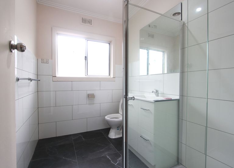1401 North Road, Oakleigh East