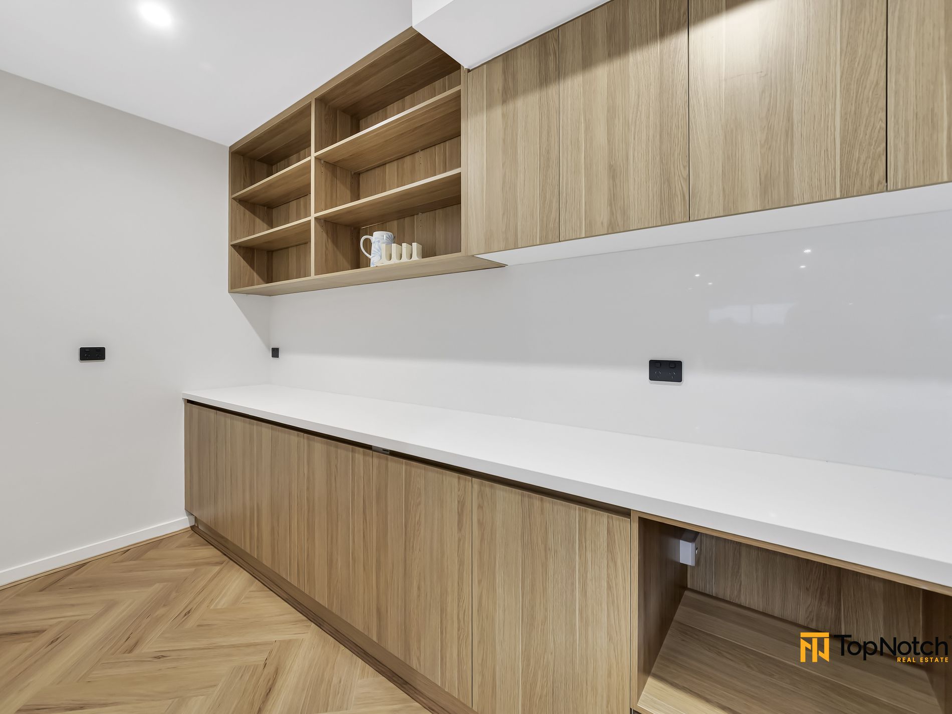 18 Ambient Crescent, Beveridge