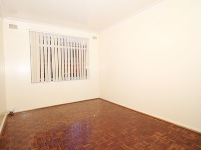1 / 39 Bexley Road, Campsie
