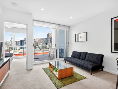 708 / 113 Commercial Road, Teneriffe