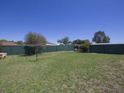 8 Currawong Road, Dubbo
