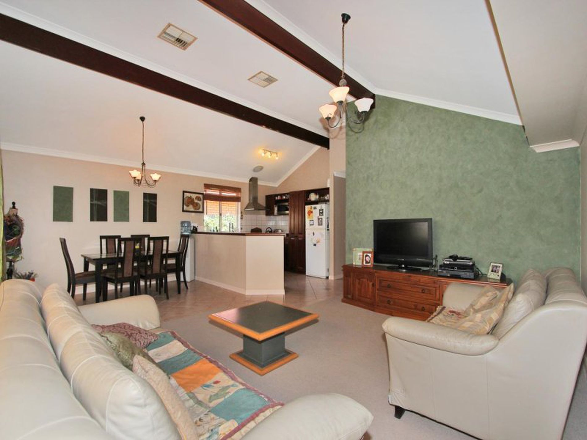 21B Trevaskis Street, Kalgoorlie