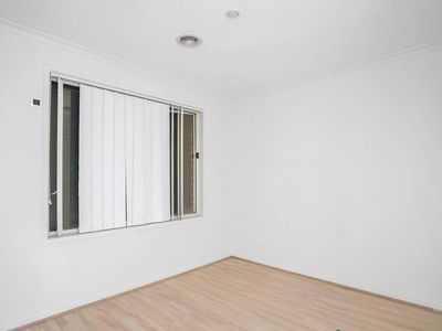 39 Tandara Circuit, Melton West