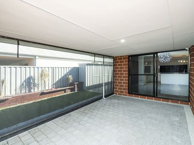 3 Luminous Boulevard, Bennett Springs