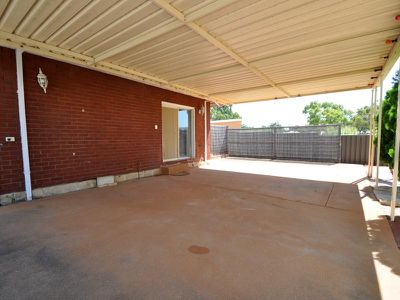 22 Brabourne Street, Maddington