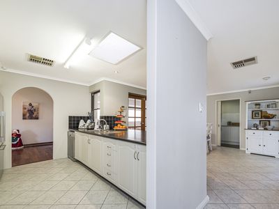 4 Tonrita Place, Wanneroo