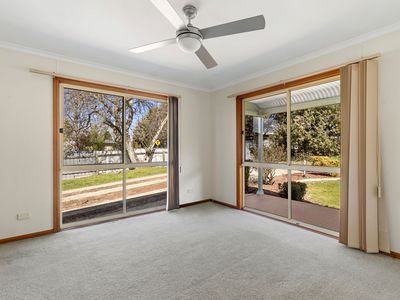 28 East Street, Crookwell