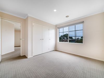 356 Heaths Road, Hoppers Crossing