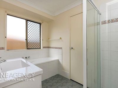 16 Richard Street, Camira