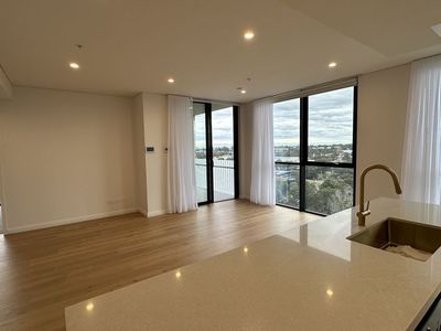 913 / 2 Mandala Parade, Castle Hill