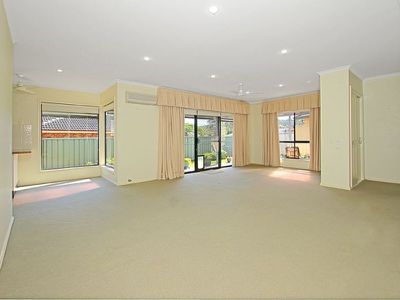 13 / 30 Balmoral Road, Burrill Lake