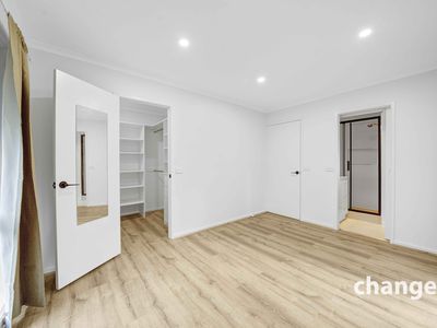 90 Capital Avenue, Glen Waverley