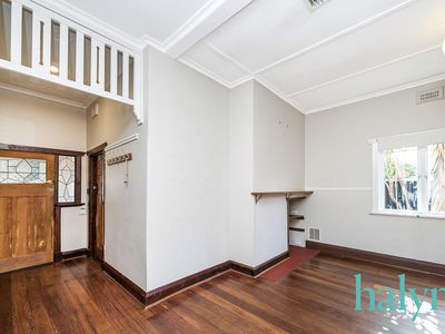 64 London Street, North Perth