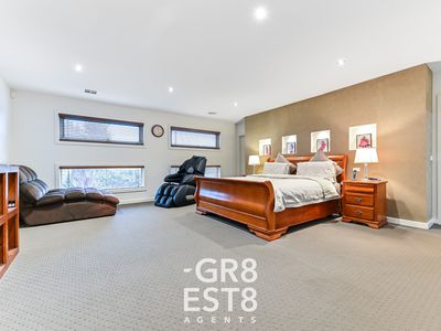 33 Beauford Avenue, Narre Warren South