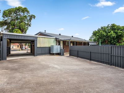 6 Cairney Place, Paralowie