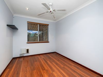 132 Treasure Road, Queens Park
