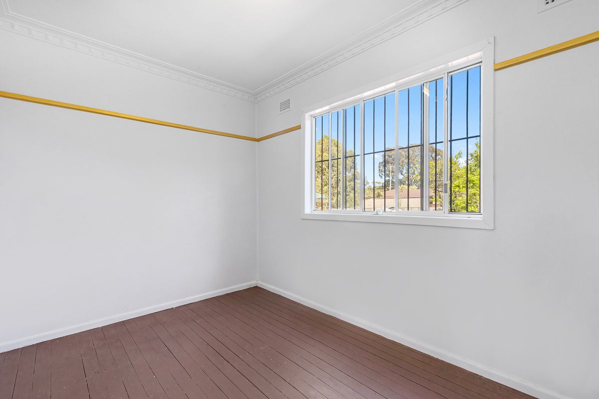 163 Oak Road, Kirrawee