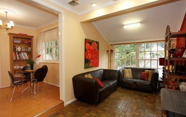 69 Beaconsfield-Emerald Road, Beaconsfield Upper