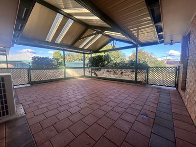 14 Kingfisher Street, Dubbo