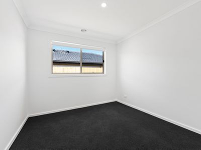 71 Holts Lane, Darley