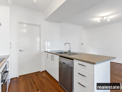 6 / 14 John Street, Bentley