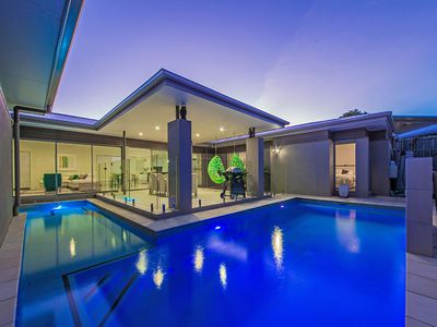 6 Thomson Place, Wakerley