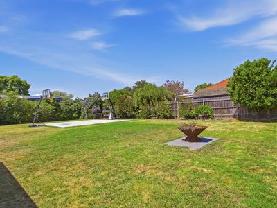 44 Barkly Street, Sale