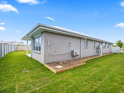 16  Saltair Drive, Eli Waters
