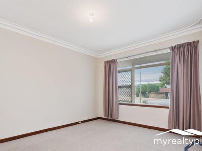 389 Grand Promenade, Dianella