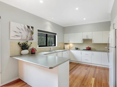 98 Clarke Street Pindimar, Tea Gardens