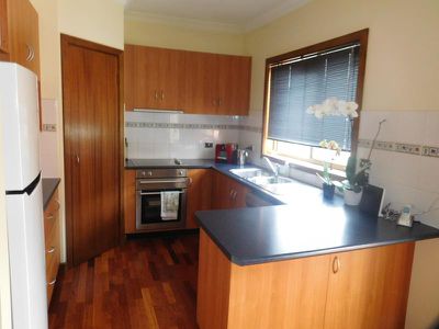 1 / 6 Carroll Street, Horsham