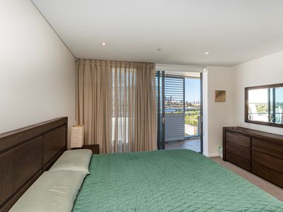 1106/21 Bow River Crescent, Burswood