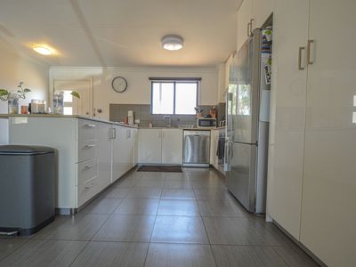 1 / 8 Beacon Close, South Hedland