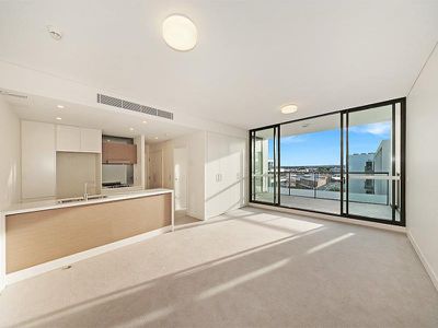 C708 / 28 Rothschild Ave, Rosebery