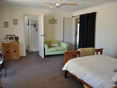 202 Molkentin Road, Jindera