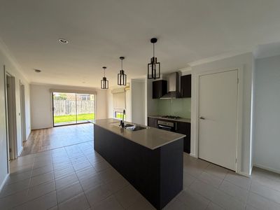 40 Larson Avenue, Tarneit
