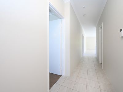 3 Canister Rise, Alkimos