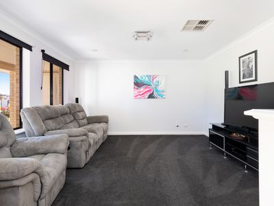 23 Matthews Way, Somerville