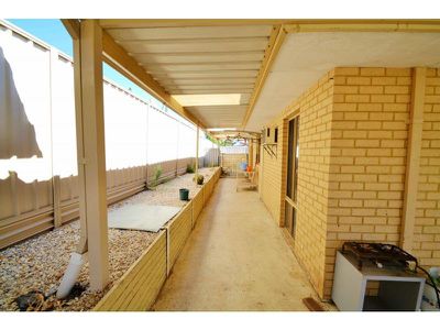 23 Woolerong Walk, Marangaroo